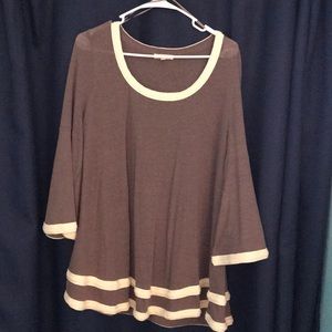 Brown and cream Flowy 3/4 bell Sleeve Top